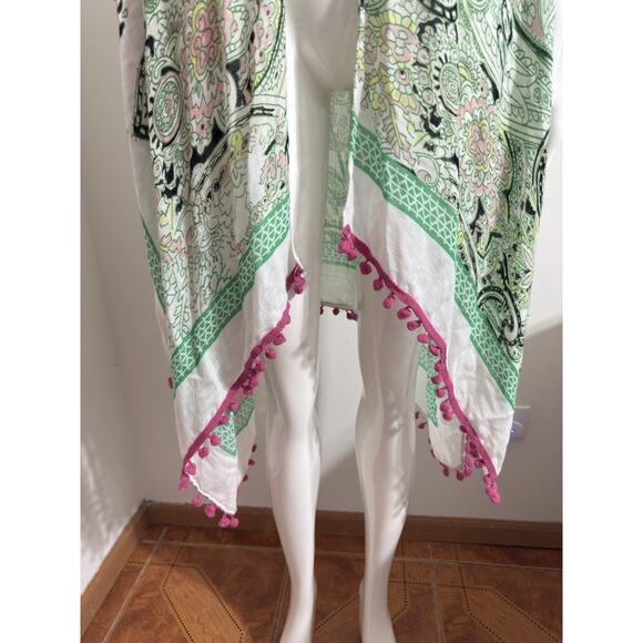 Shiraleah Women’s Floral Viscose Beach Cover-Up with Pom-Pom Trim - Picture 4 of 14